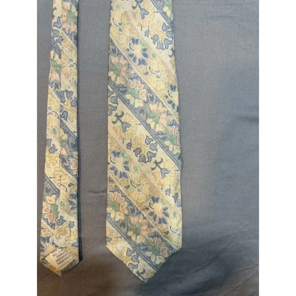 VTG Perry‎ Ellis Handmade Pastel Floral Neck Tie